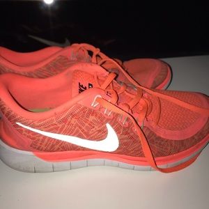 NEON Orange Nike Free 5.0 size 7.5